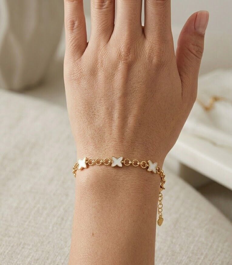 Mineli Kelebek 14 Ayar Altın Bileklik