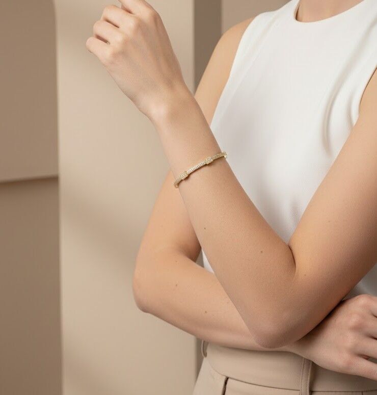 Sıra Taşlı 14 Ayar Altın Kelepçe