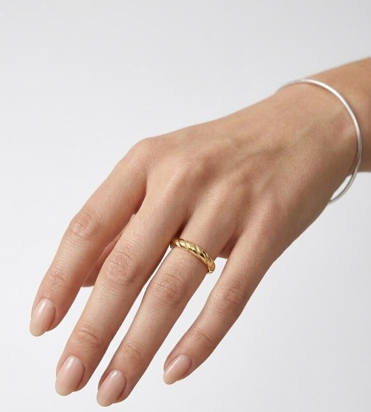 Sarmal 14 Ayar Altın Yüzük