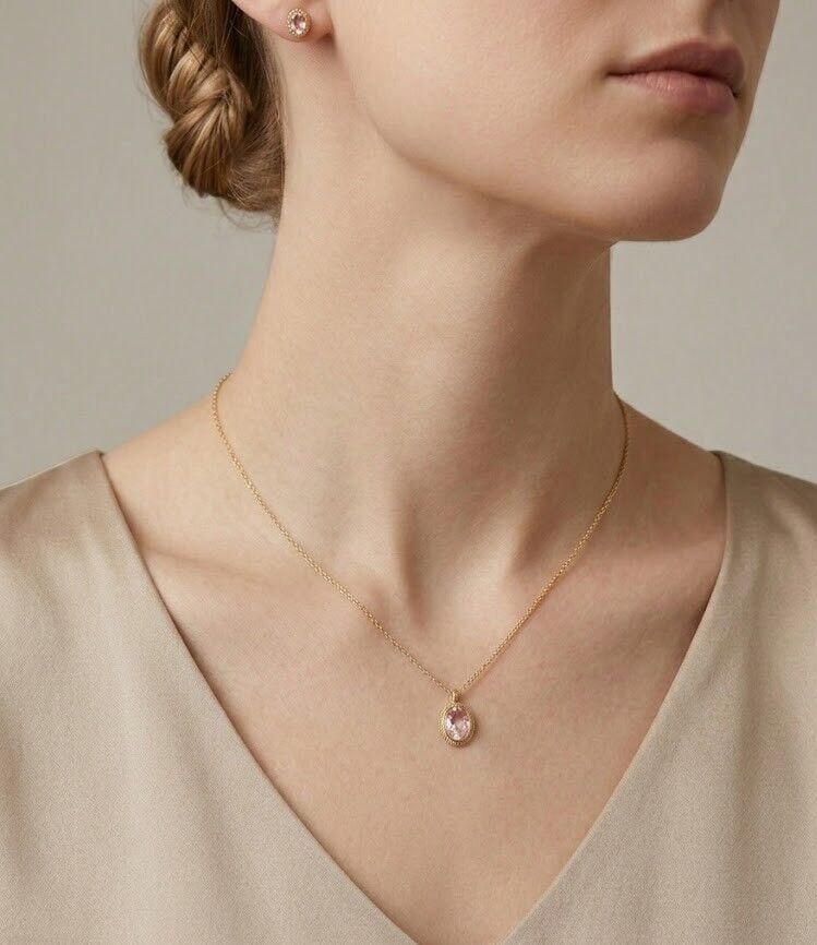 Pembe Taşlı 14 Ayar Altın Kolye