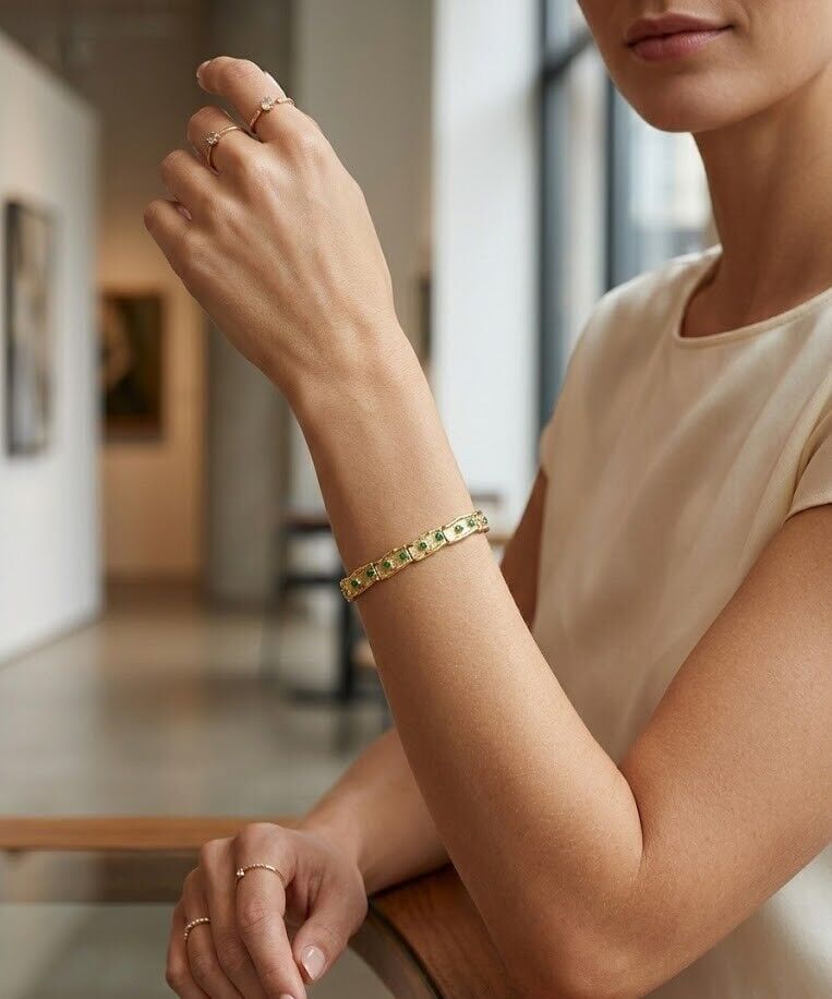 Yeşil Taşlı Dokulu 14 Ayar Altın Bileklik