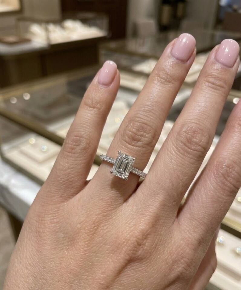 Emrald Tek Taş Pırlanta Yüzük