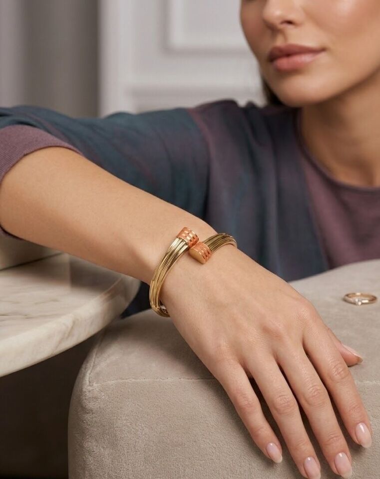 Turuncu Mineli 14 Ayar Altın Kelepçe